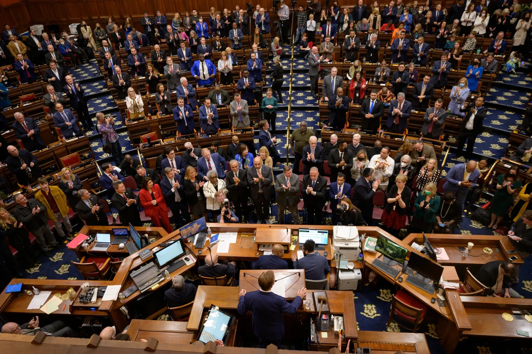 Finance panel endorses nearly $700M in tax-cutting options - CT Mirror